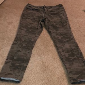 Camo Jeans